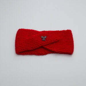 Handmade punainen neulottu panta koossa 0-1 v. Edessä on pieni hiiri koristeena.